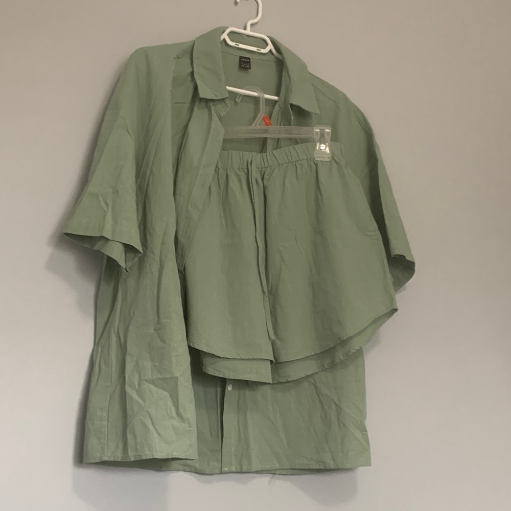 SHEIN Light Green oversized shirt with shorts to match